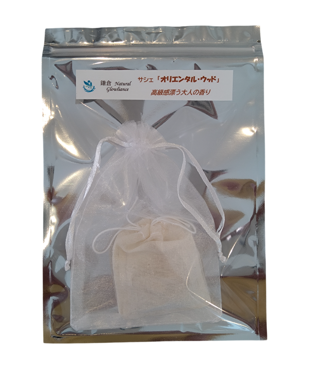 鎌倉 Natural Glowliance サシェ 「オリエンタル・ウッド」 商品画像